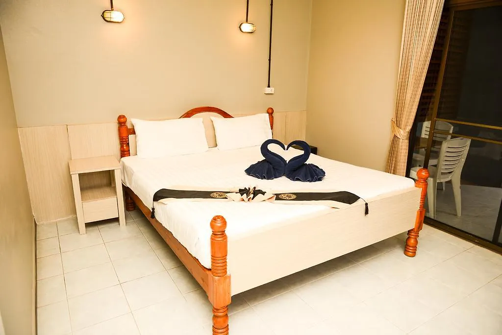 813 Khaolak Hostel Khao Lak